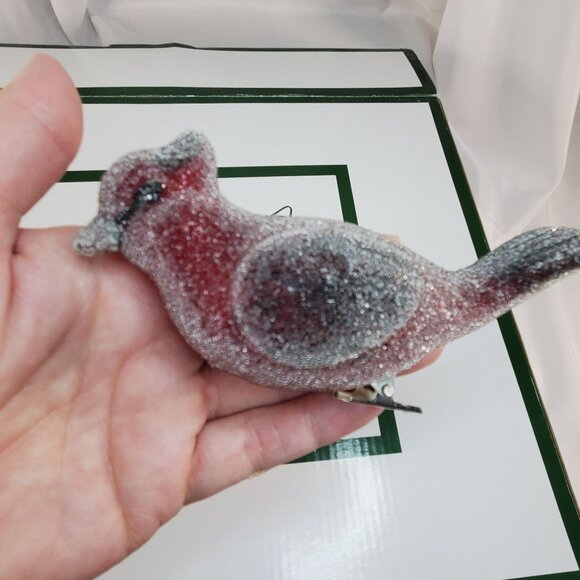 Vintage Frosted Cardinal & Pinecone Clip-On Christmas light covers Set Of 18 - Picture 3 of 13